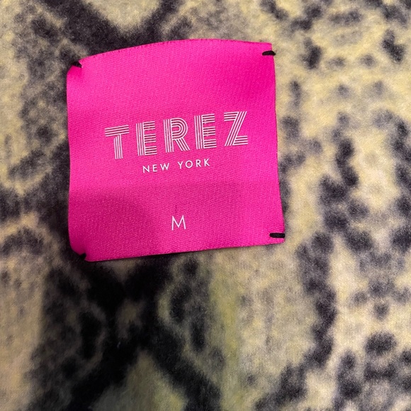 Terez: Medium, Python Fleece, zip up jacket. Great condition! - Picture 2 of 5